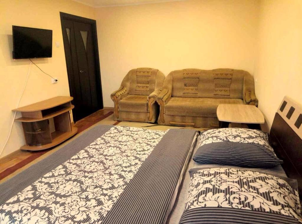 Gil Apartment 2К Квартира Центр Пл Петефи 9A อุชโฮรอด ภายนอก รูปภาพ